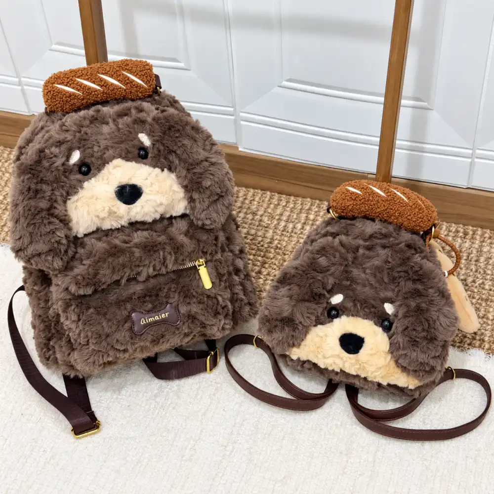 Different sizes and formats for custom plush bags